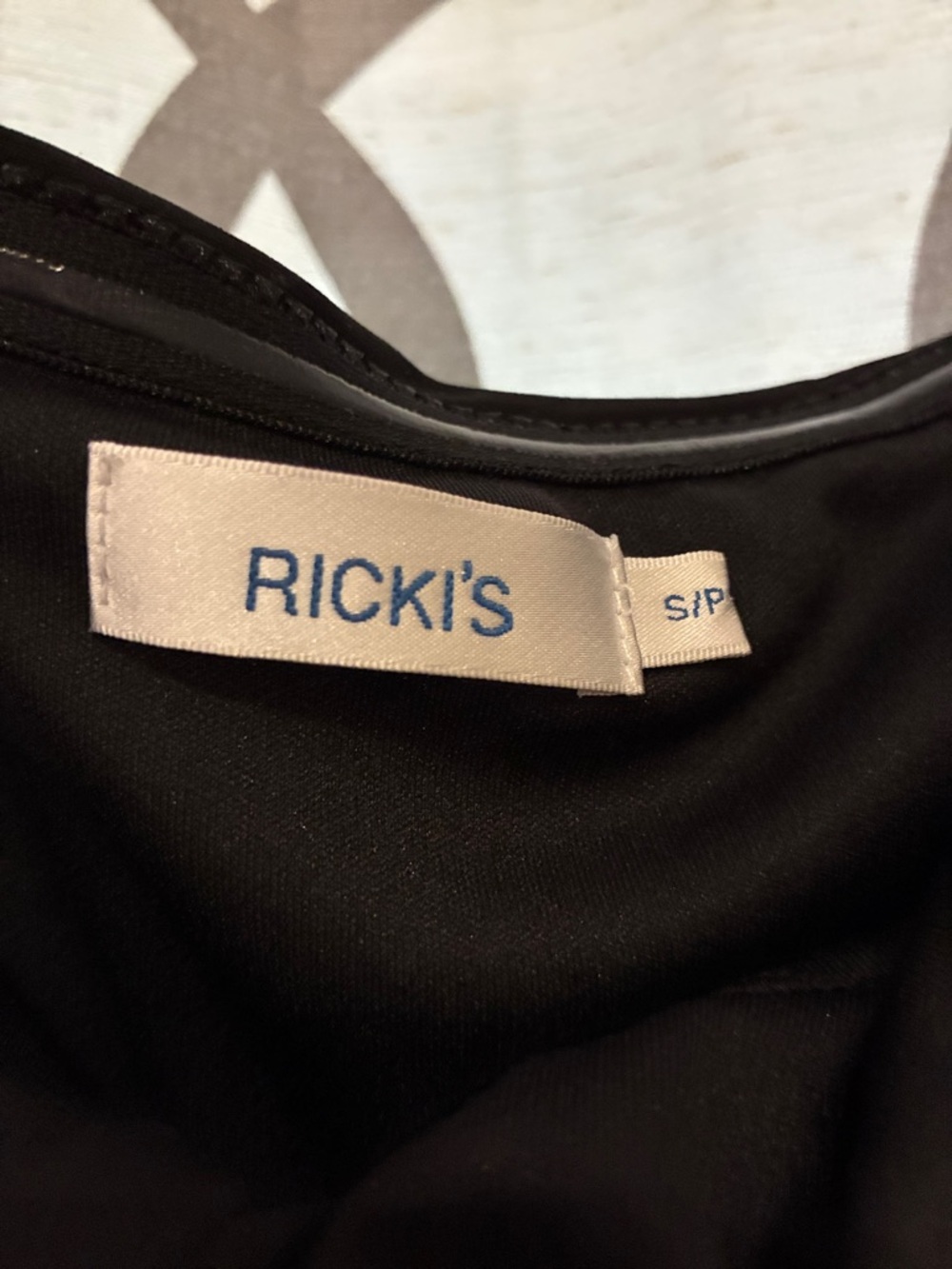 Rickis Small Woman’s Black Strapless Ruched Cocktail Dress prom grad - Picture 8 of 9